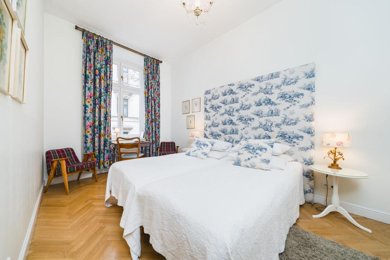 Classy Old Town Suites - By Upstairs 克拉科夫 外观 照片