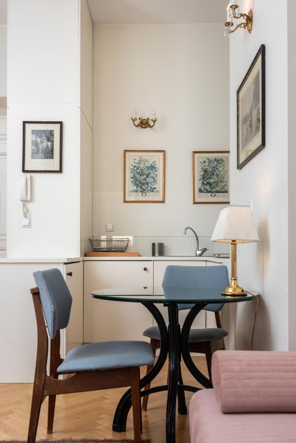 Classy Old Town Suites - By Upstairs 克拉科夫 外观 照片