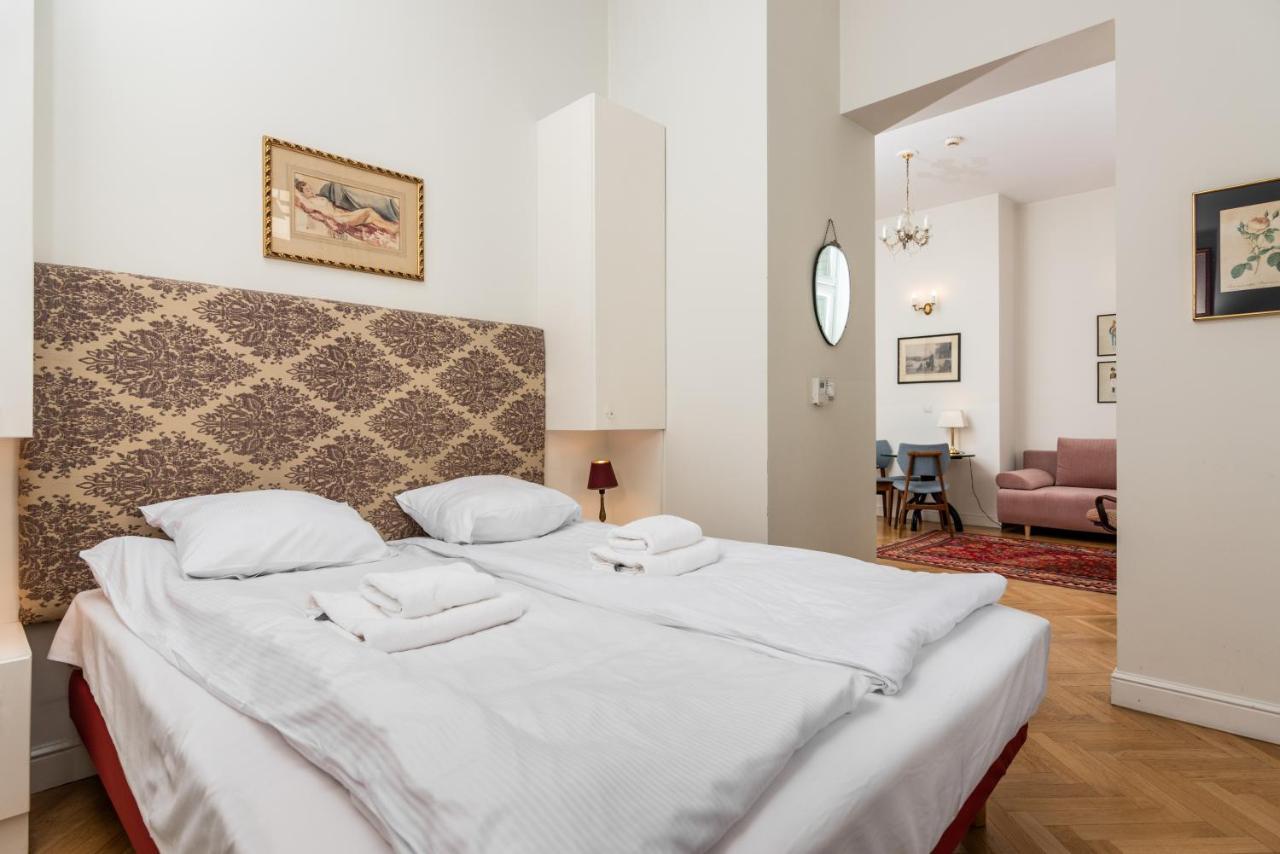 Classy Old Town Suites - By Upstairs 克拉科夫 外观 照片